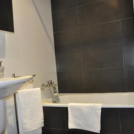 Santa Maria Bertamirans Ortoño