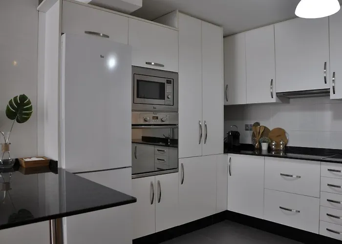 Santa Maria Bertamirans Apartamento *